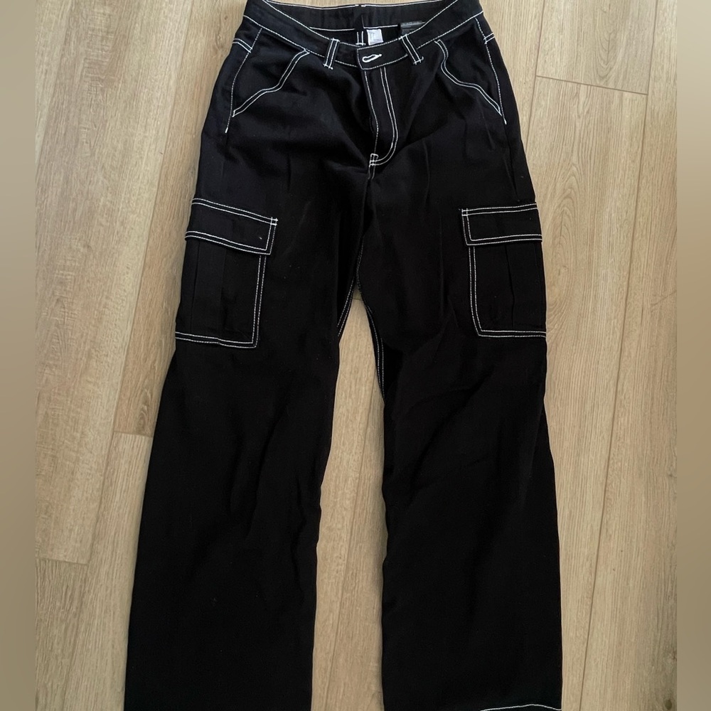 BAGGY CARGO PANTS